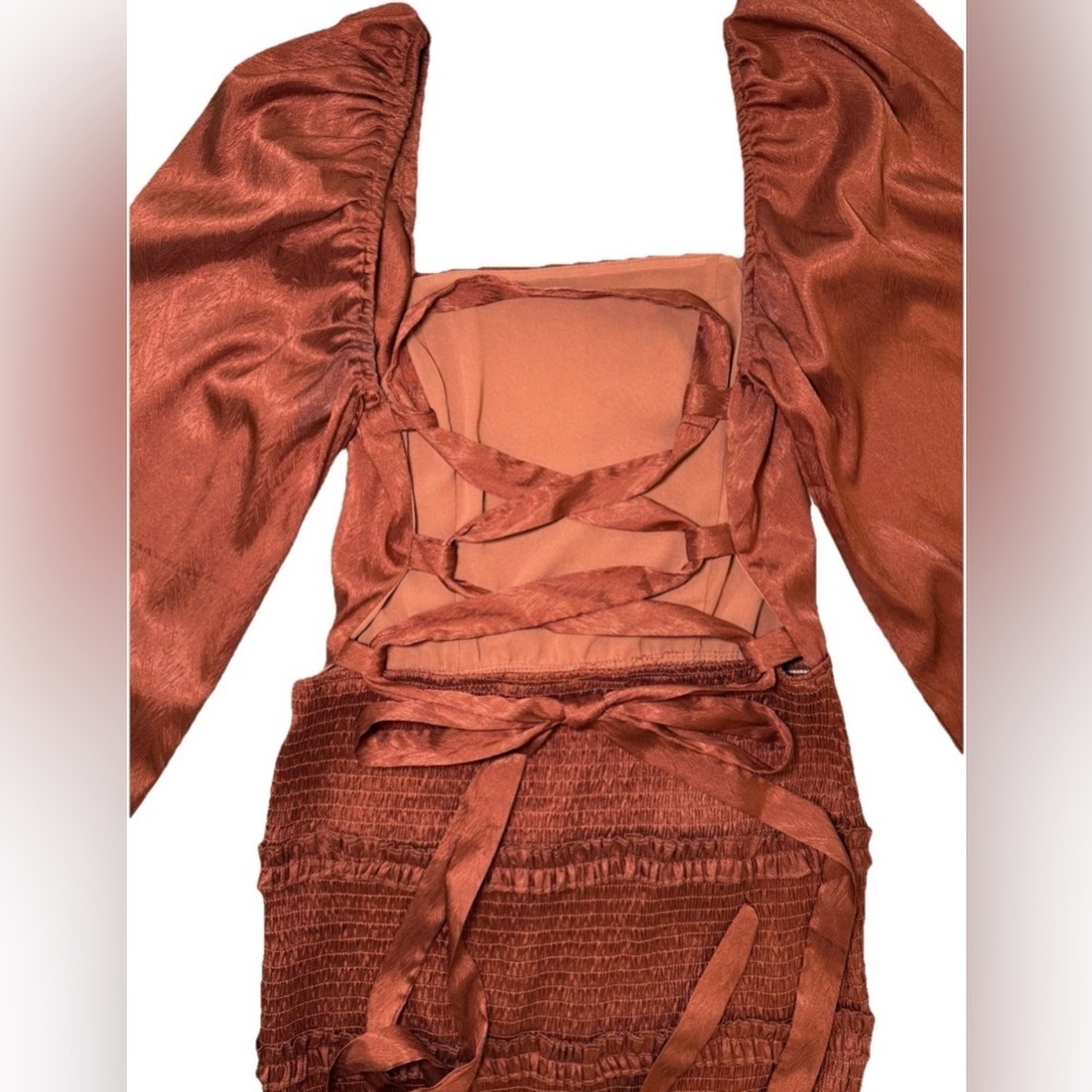 Women's Satin Copper Back Tie Smocked Mini Dress Size M NWOT Bella Mae - Picture 8 of 10